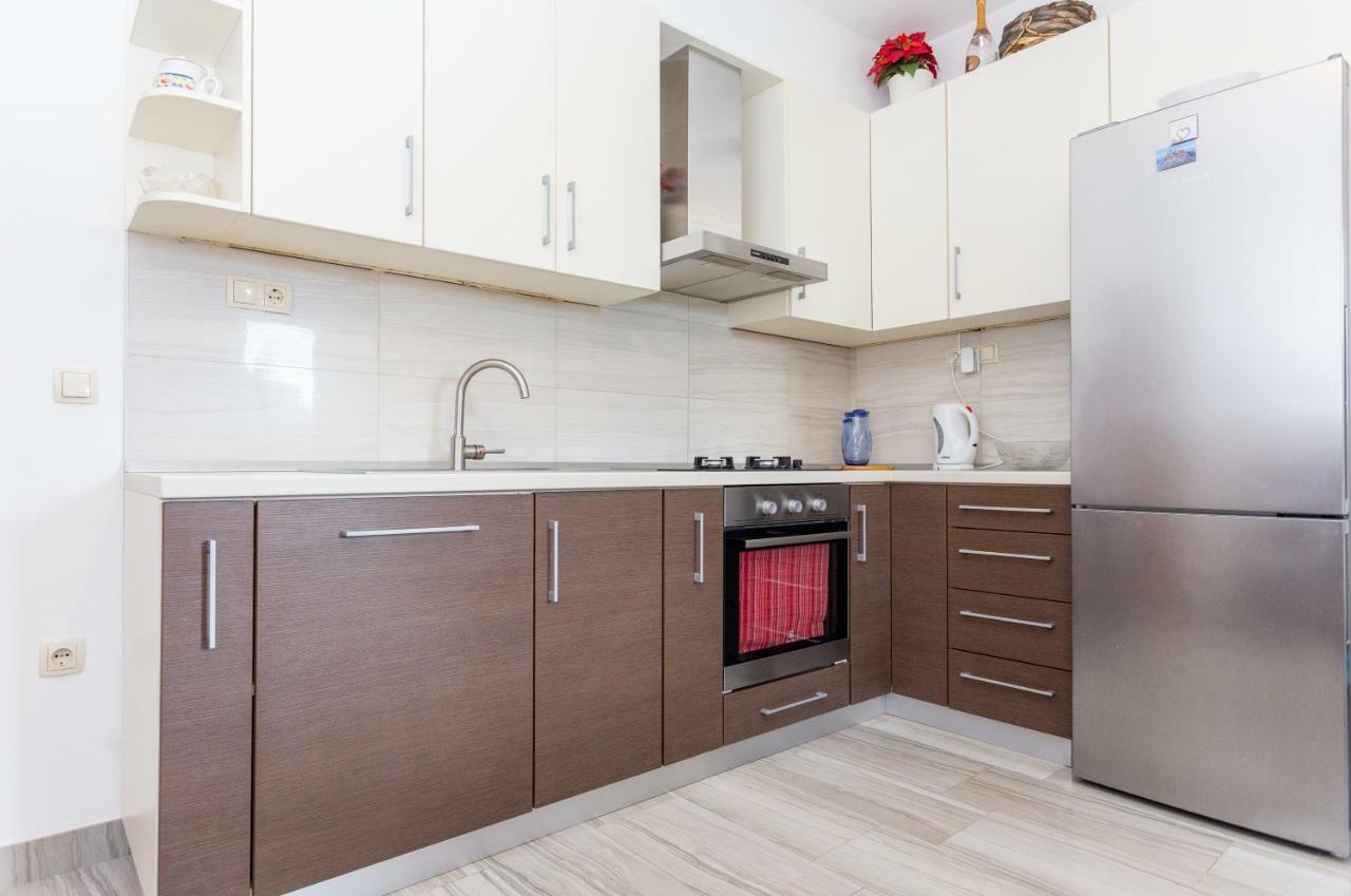 Apartments Iva Brstilo Omiš Dış mekan fotoğraf