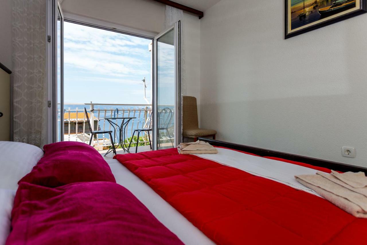 Apartments Iva Brstilo Omiš Dış mekan fotoğraf