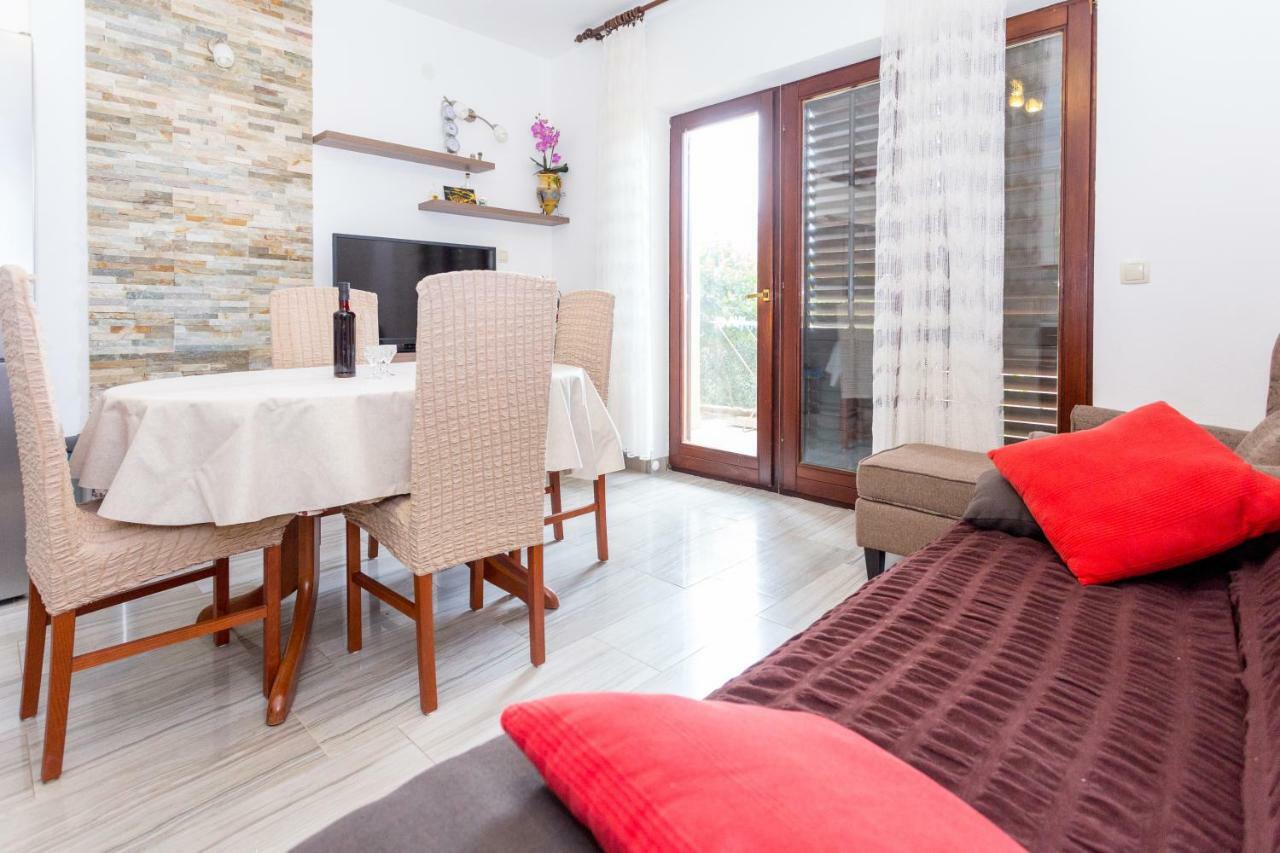 Apartments Iva Brstilo Omiš Dış mekan fotoğraf