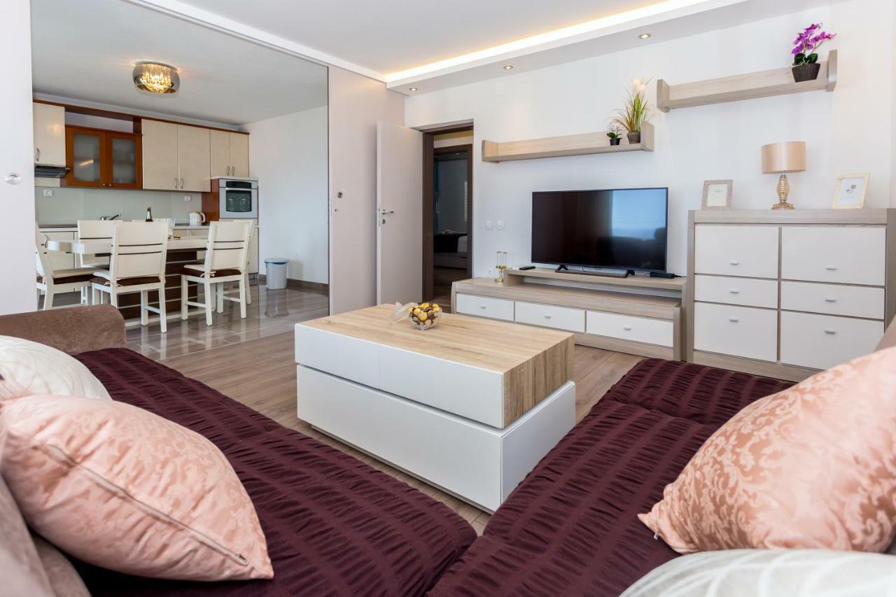 Apartments Iva Brstilo Omiš Dış mekan fotoğraf