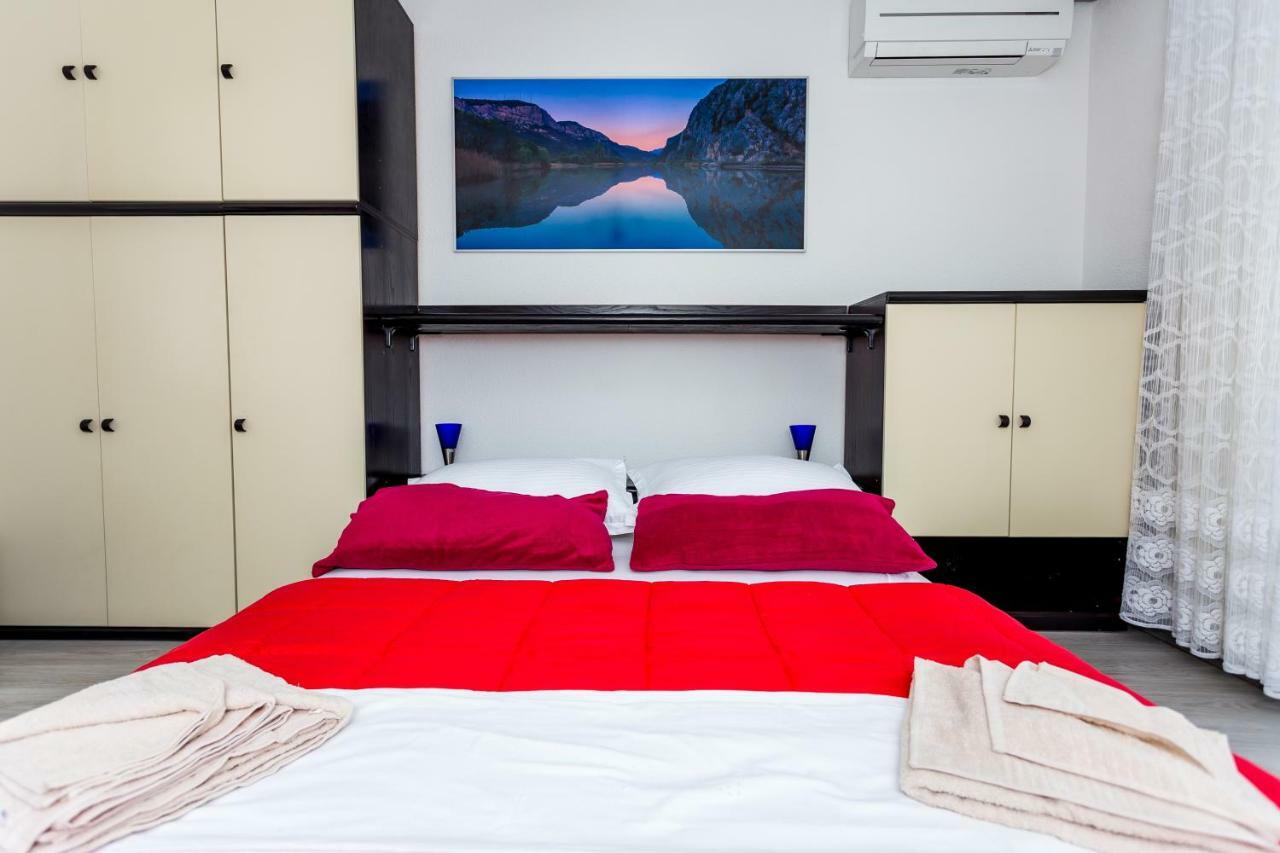 Apartments Iva Brstilo Omiš Dış mekan fotoğraf
