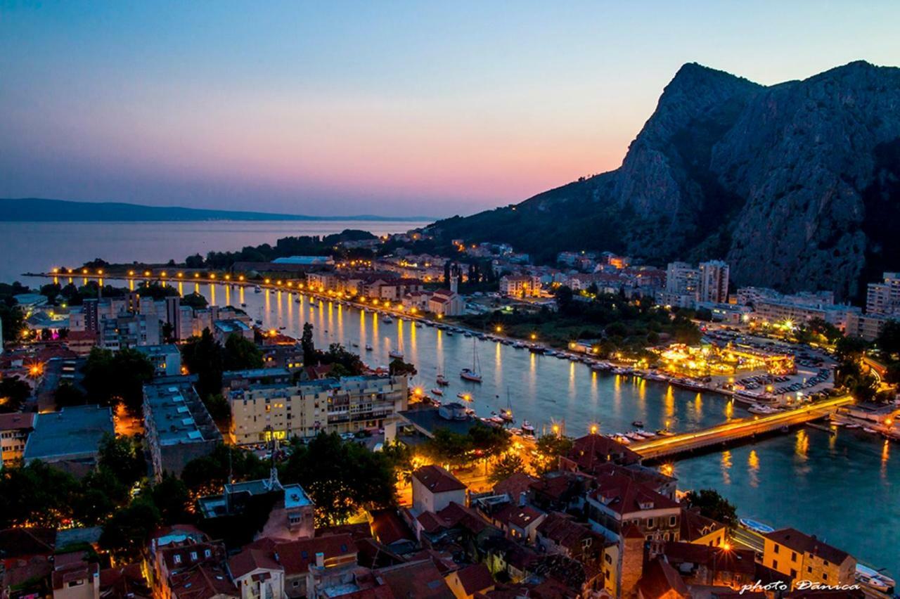 Apartments Iva Brstilo Omiš Dış mekan fotoğraf