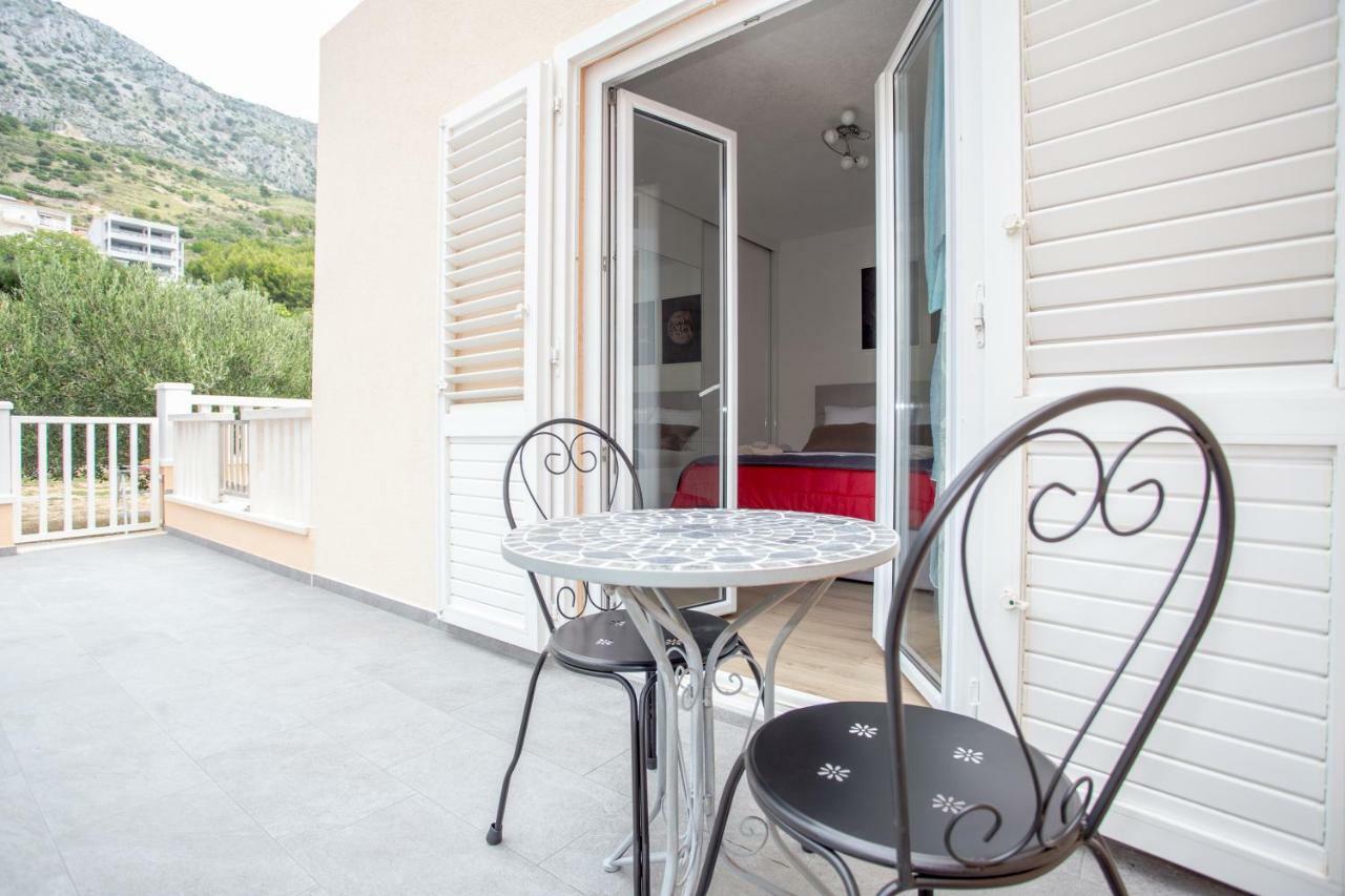 Apartments Iva Brstilo Omiš Dış mekan fotoğraf