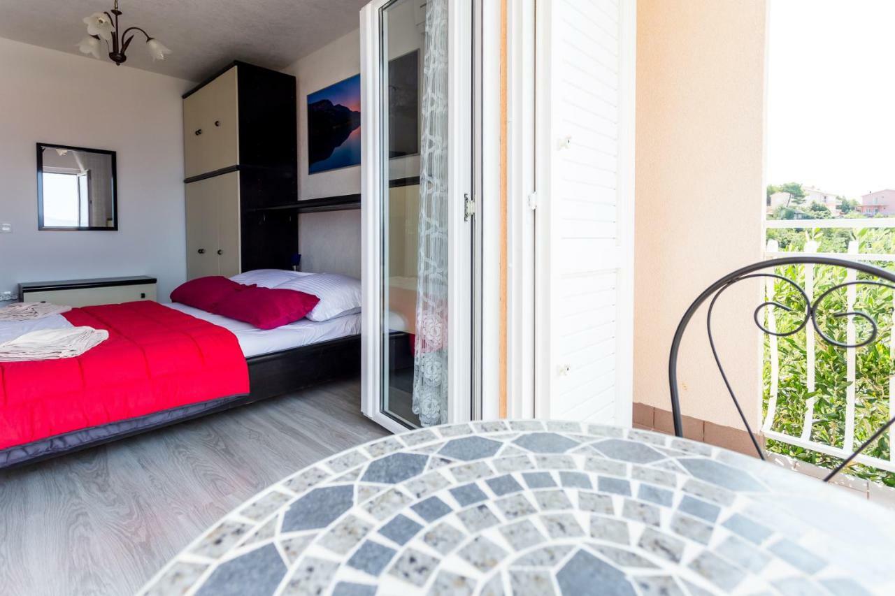Apartments Iva Brstilo Omiš Dış mekan fotoğraf