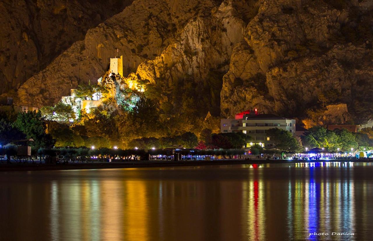Apartments Iva Brstilo Omiš Dış mekan fotoğraf